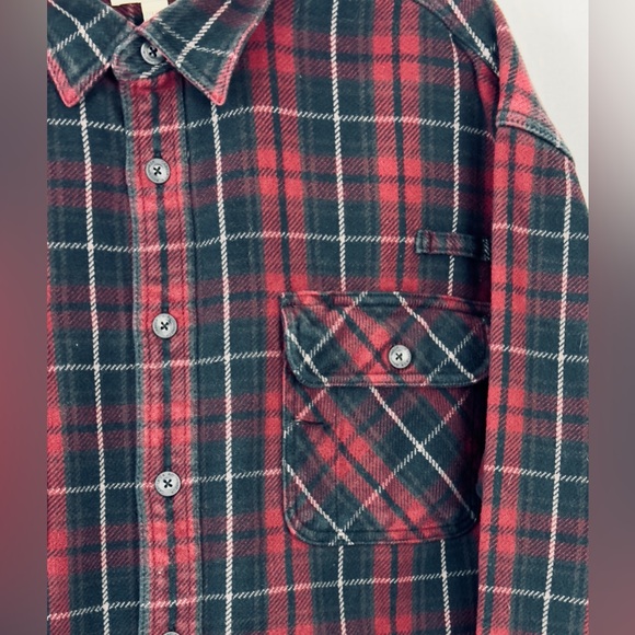 Cabela’s Men’s Roughneck Heavy Weight Button Up Flannel Black & Burgundy.   2XL - Picture 2 of 9